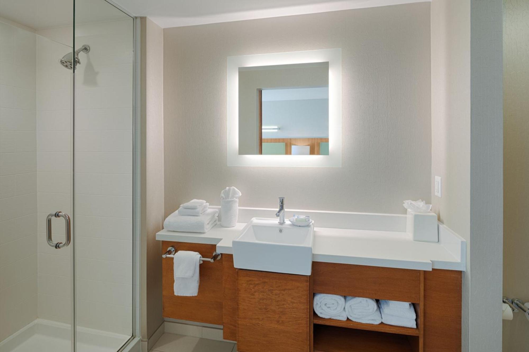 Springhill Suites By Marriott Bloomington Ngoại thất bức ảnh