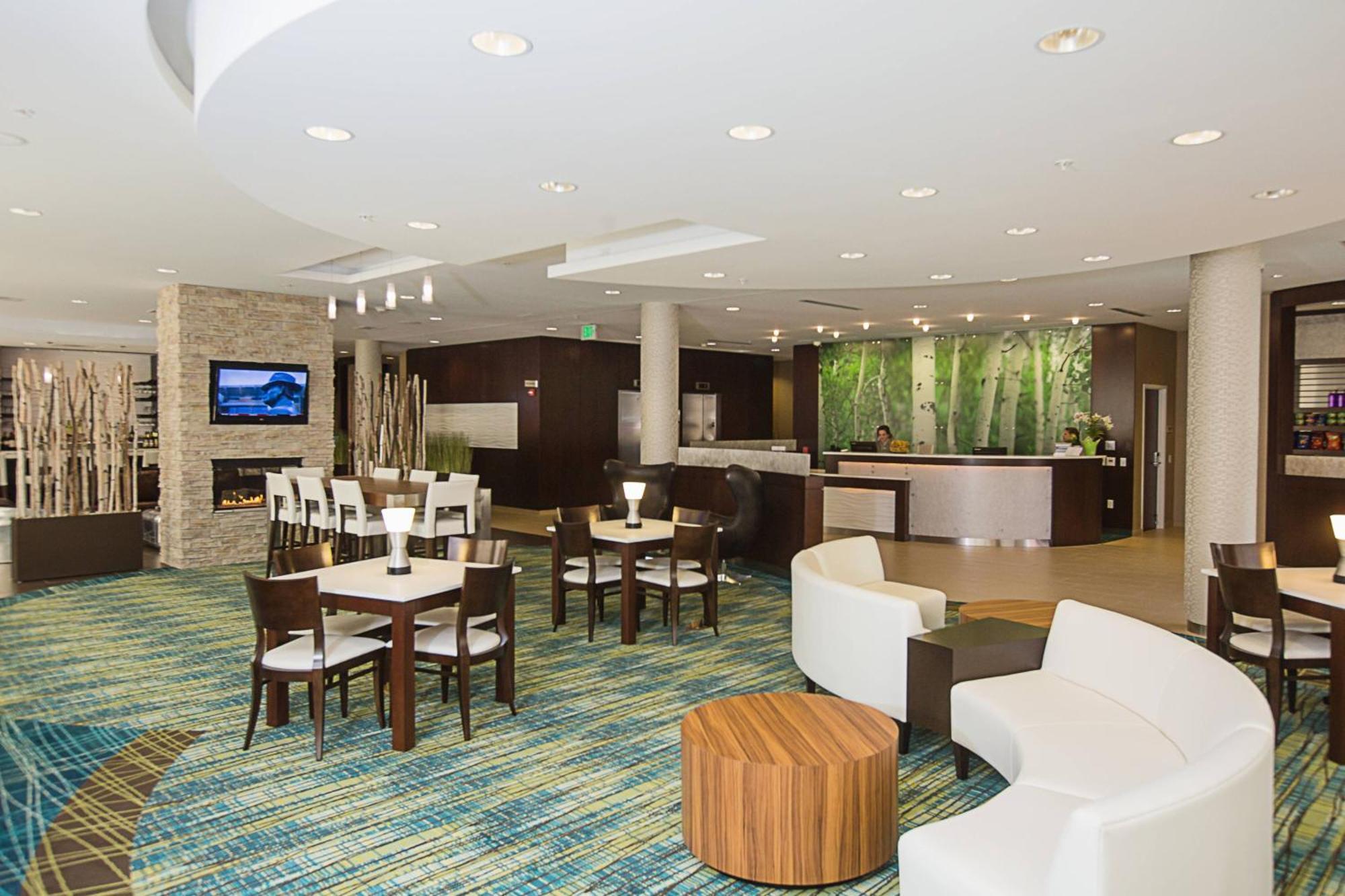 Springhill Suites By Marriott Bloomington Ngoại thất bức ảnh