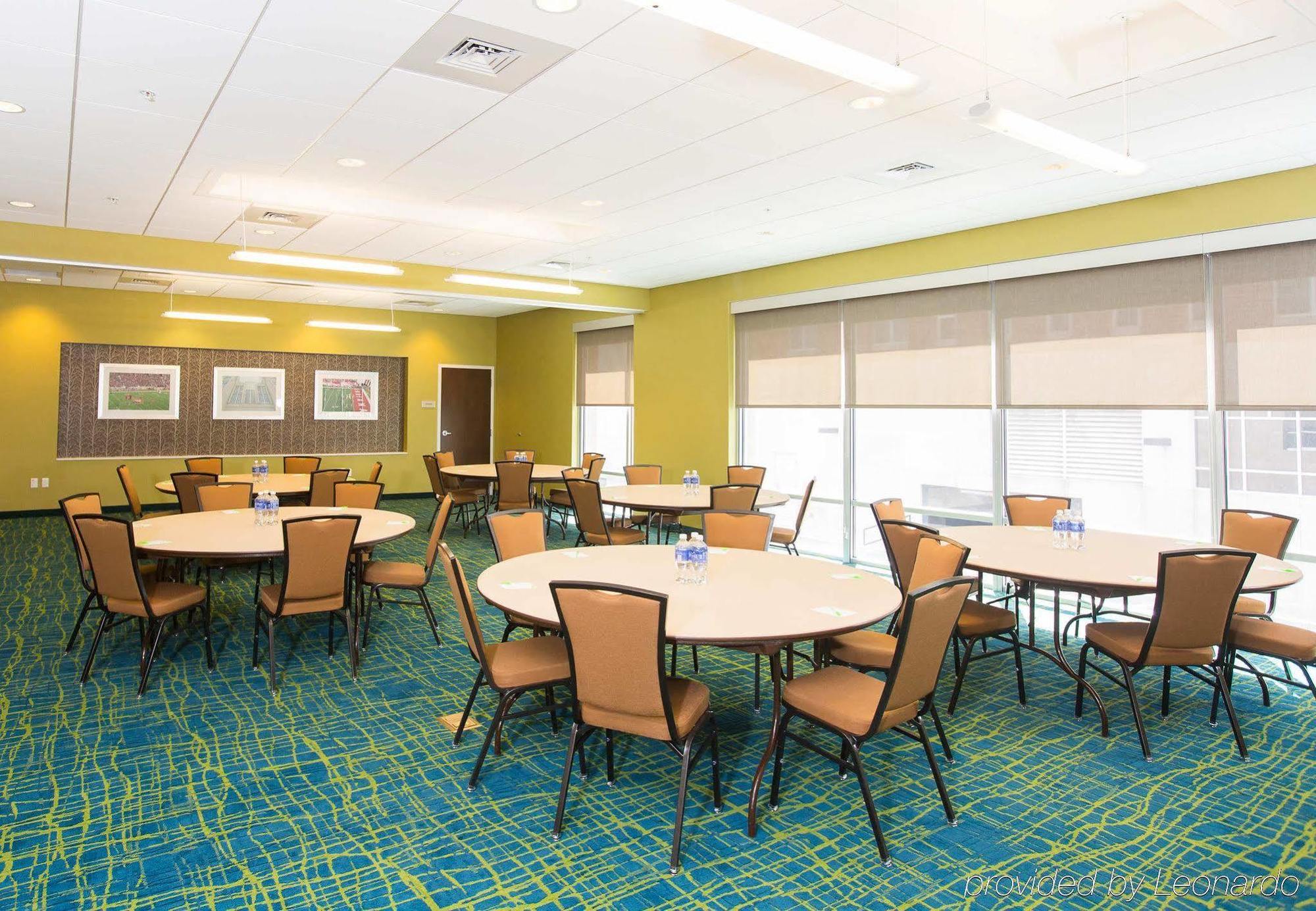 Springhill Suites By Marriott Bloomington Ngoại thất bức ảnh